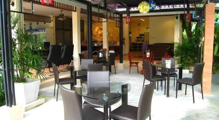 Nattha Waree Hot Spring Resort And Spa Ban Nua Khlong Exteriör bild