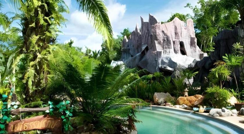 Nattha Waree Hot Spring Resort And Spa Ban Nua Khlong Exteriör bild